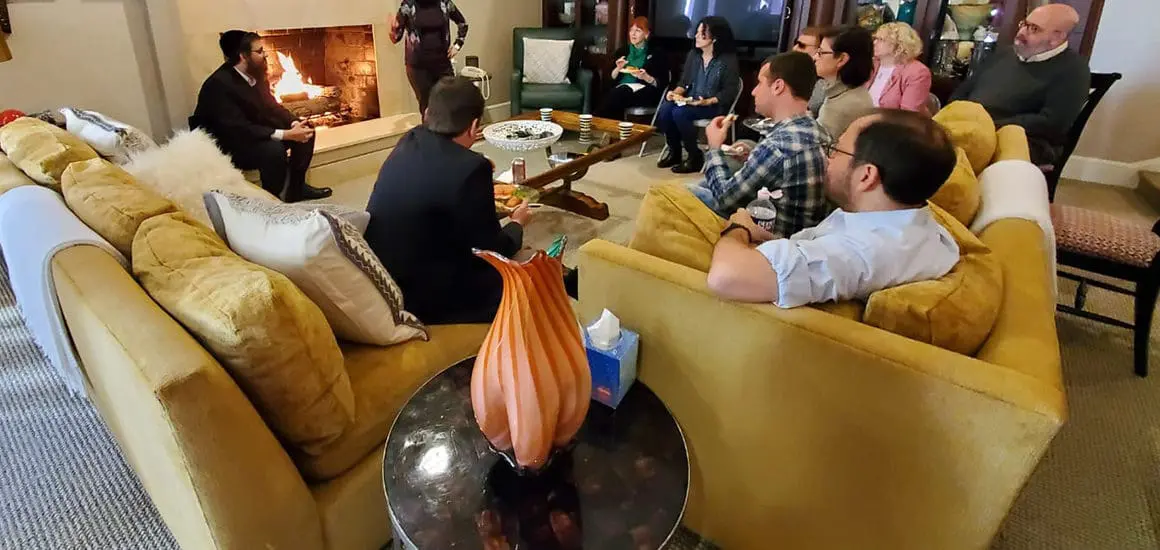 ATS Washington, D.C. supporters posing for a picture during an event with Technion grad, Dr. Yehuda Sabiner | Donate to Support the Technion University | American Technion Society | How to Support Israel