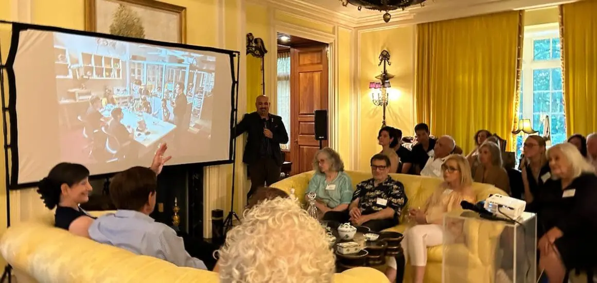 ATS Washington, D.C. supporters watching a presentation | Donate to Support the Technion University | American Technion Society | How to Support Israel