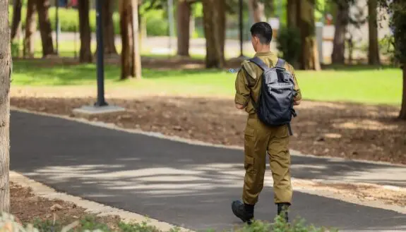 Risking His Life To Protect Israel’s