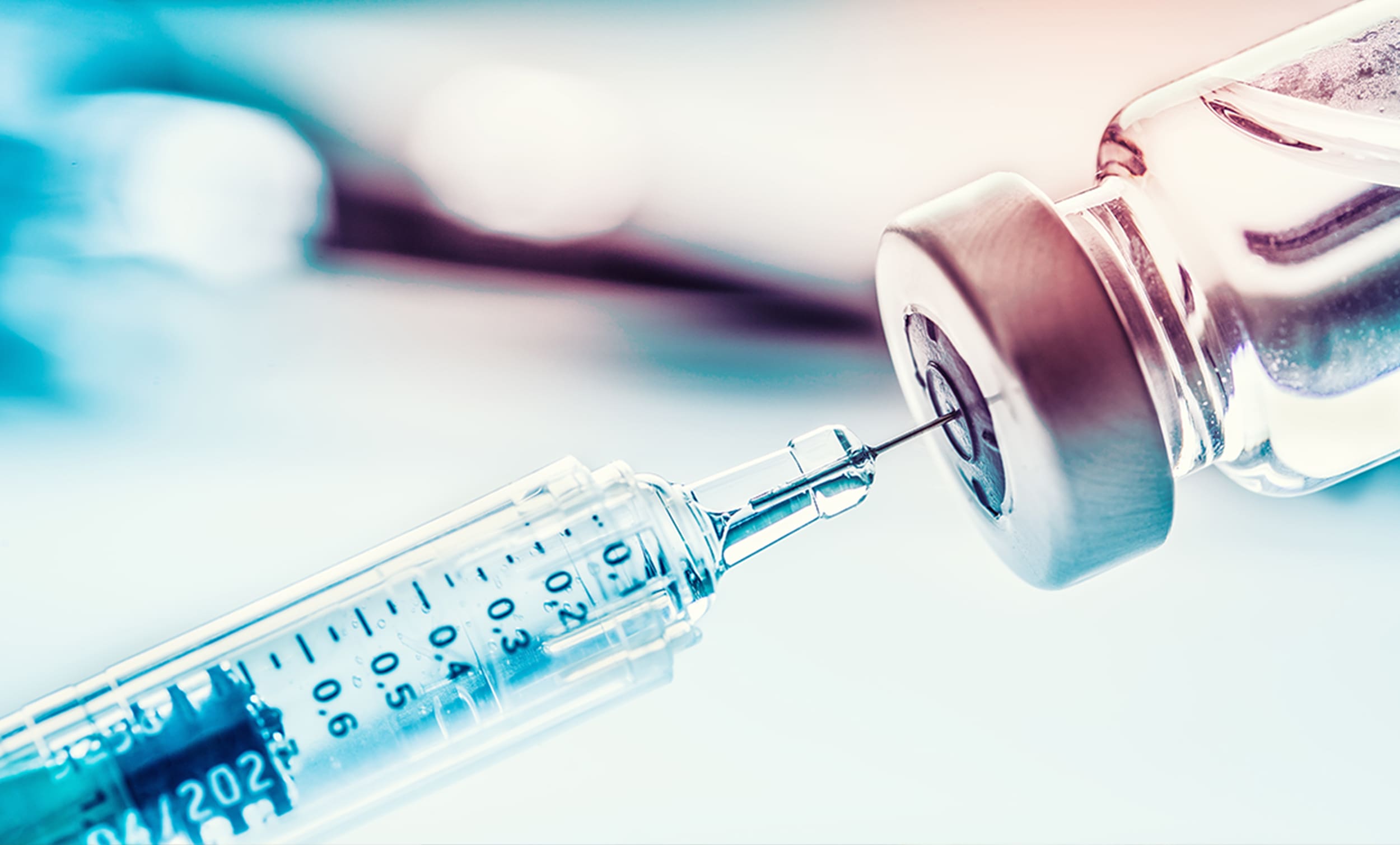 Close up image of a vaccine needle and vile | Donate to Support the Technion University | American Technion Society