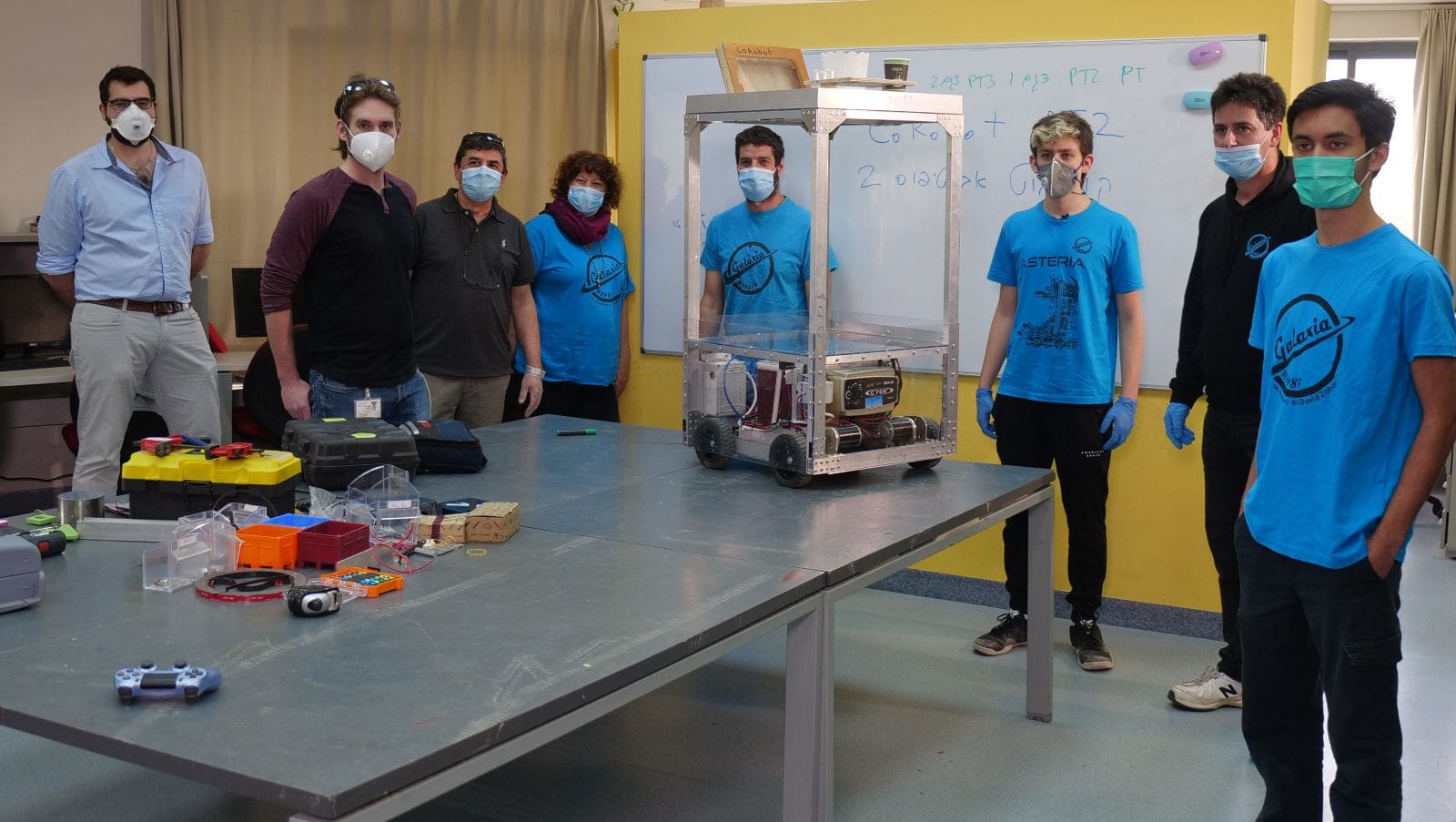 FIRST team with the COROBOT to aid in care of patients with COVID-19