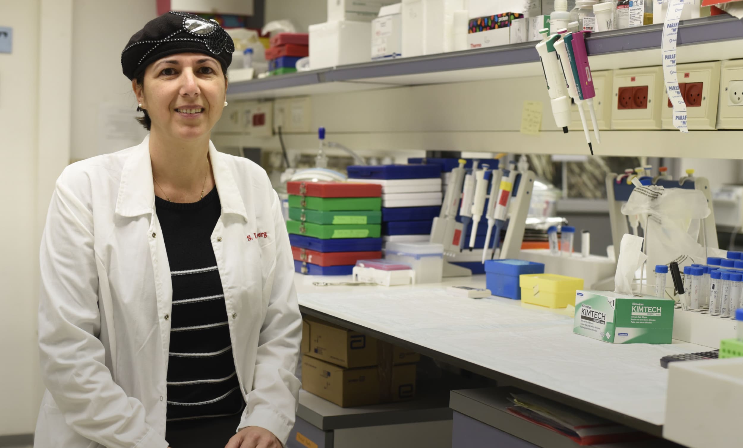 Prof. Shulamit Levenberg in a technion lab | Donate to Support Israel | Technion University