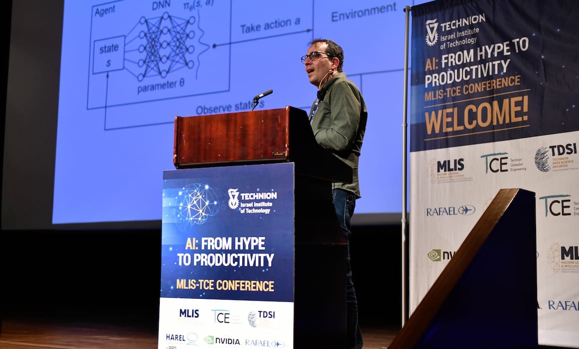 Professor Assaf Schuster presenting at the technion's conference on what's next in artificial intelligence | Donate to Support Israel | Technion University | American Technion Society