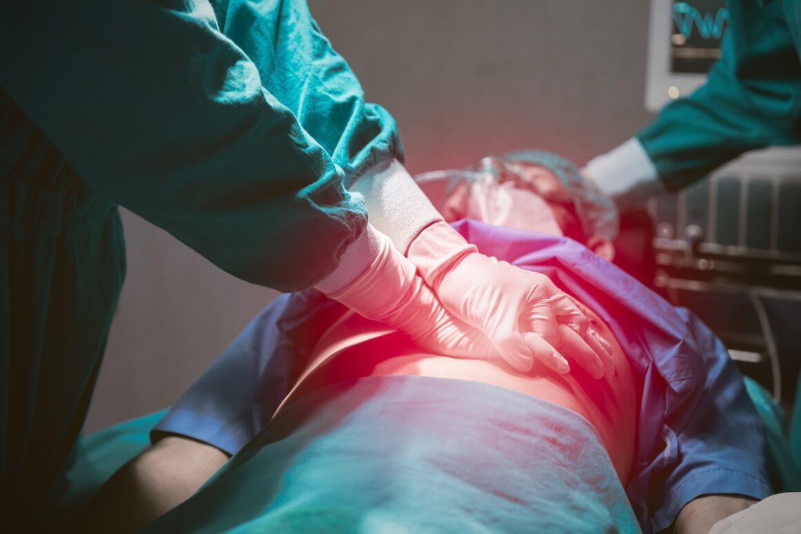 doctors in teal scrubs performing cpr on a patient | Donate to Israel | Technion University