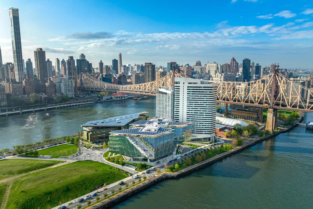 Cornell-Tech-Campus-on-Roosevelt-Island-in-New-York-City | American Technion Society