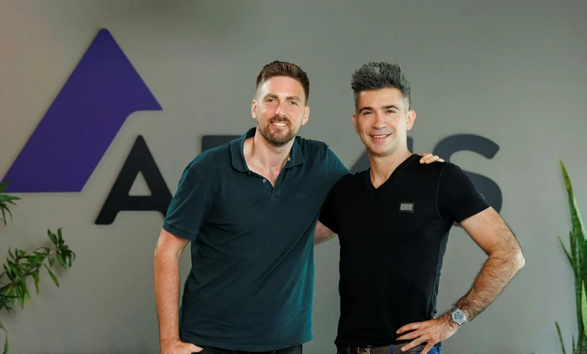 Armis founders Nadir Izrael and Yevgeny Dibrov.