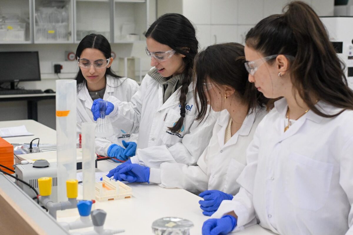 Top AI Universities | American Technion Society | Donate to Israel