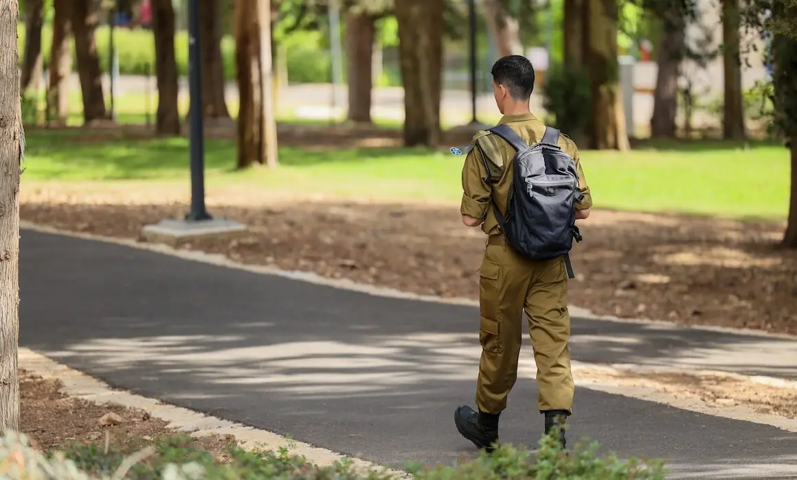 risking his life | reservist on campus | American Technion Society