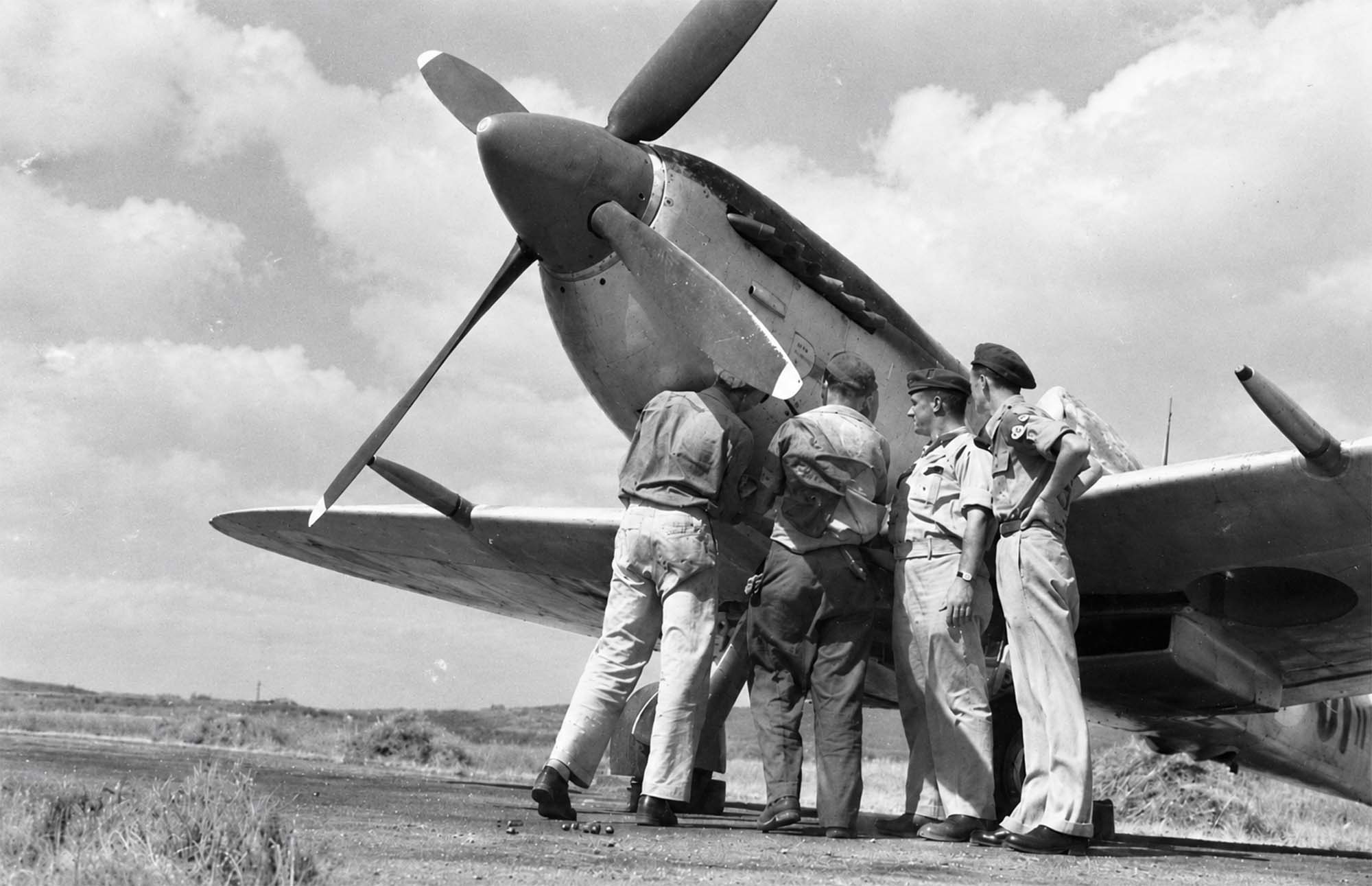 1949 - surplus military planes